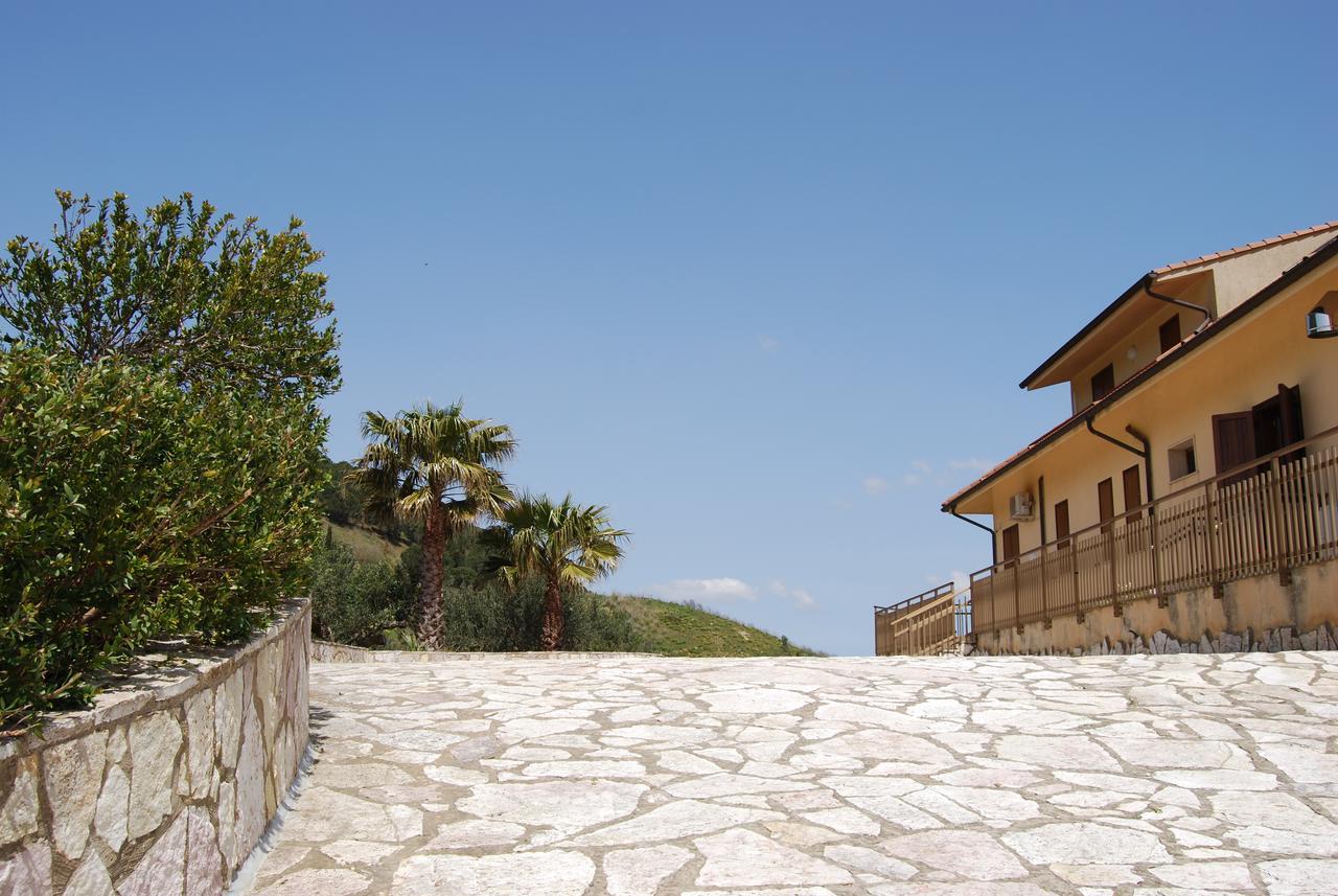 In Sicilia Da Ciro Bed & Breakfast Vita ภายนอก รูปภาพ