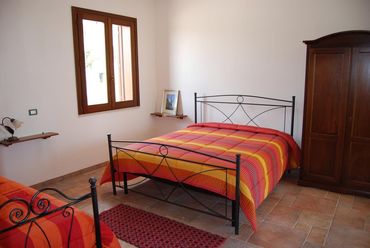 In Sicilia Da Ciro Bed & Breakfast Vita ภายนอก รูปภาพ