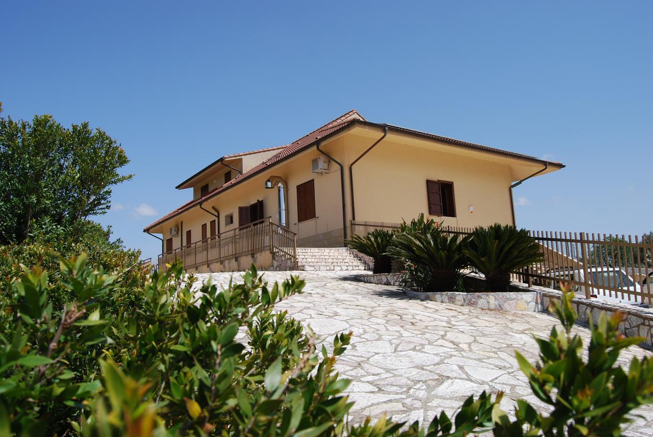 In Sicilia Da Ciro Bed & Breakfast Vita ภายนอก รูปภาพ
