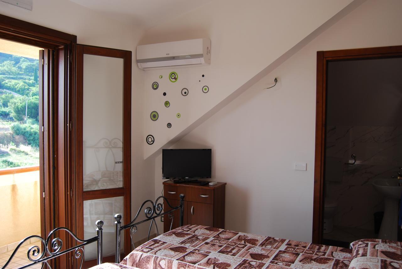 In Sicilia Da Ciro Bed & Breakfast Vita ภายนอก รูปภาพ